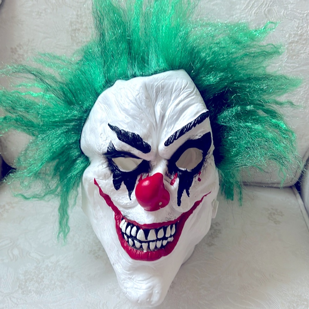Creepy, Scary Clown Mask - Halloween - Costume